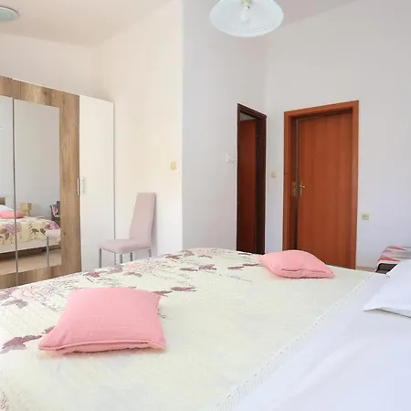 Apartamento Razanj 17867b Rogoznica (Sibenik-Knin)